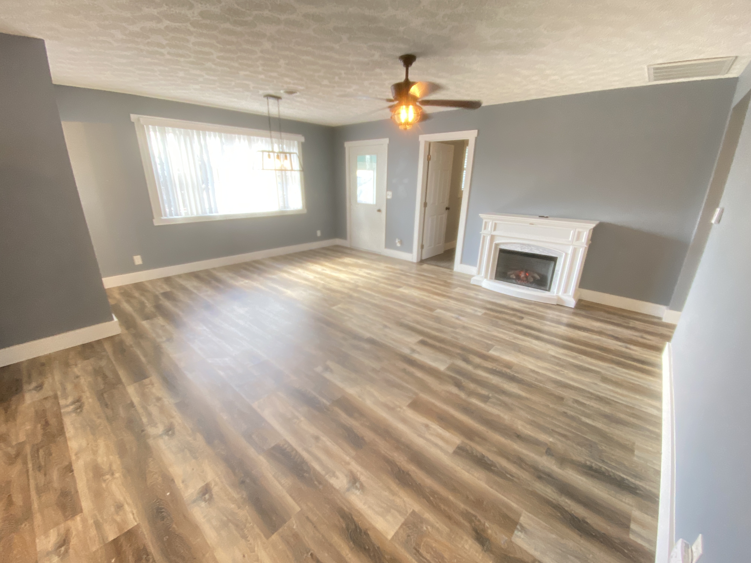 11203 Houser Drive